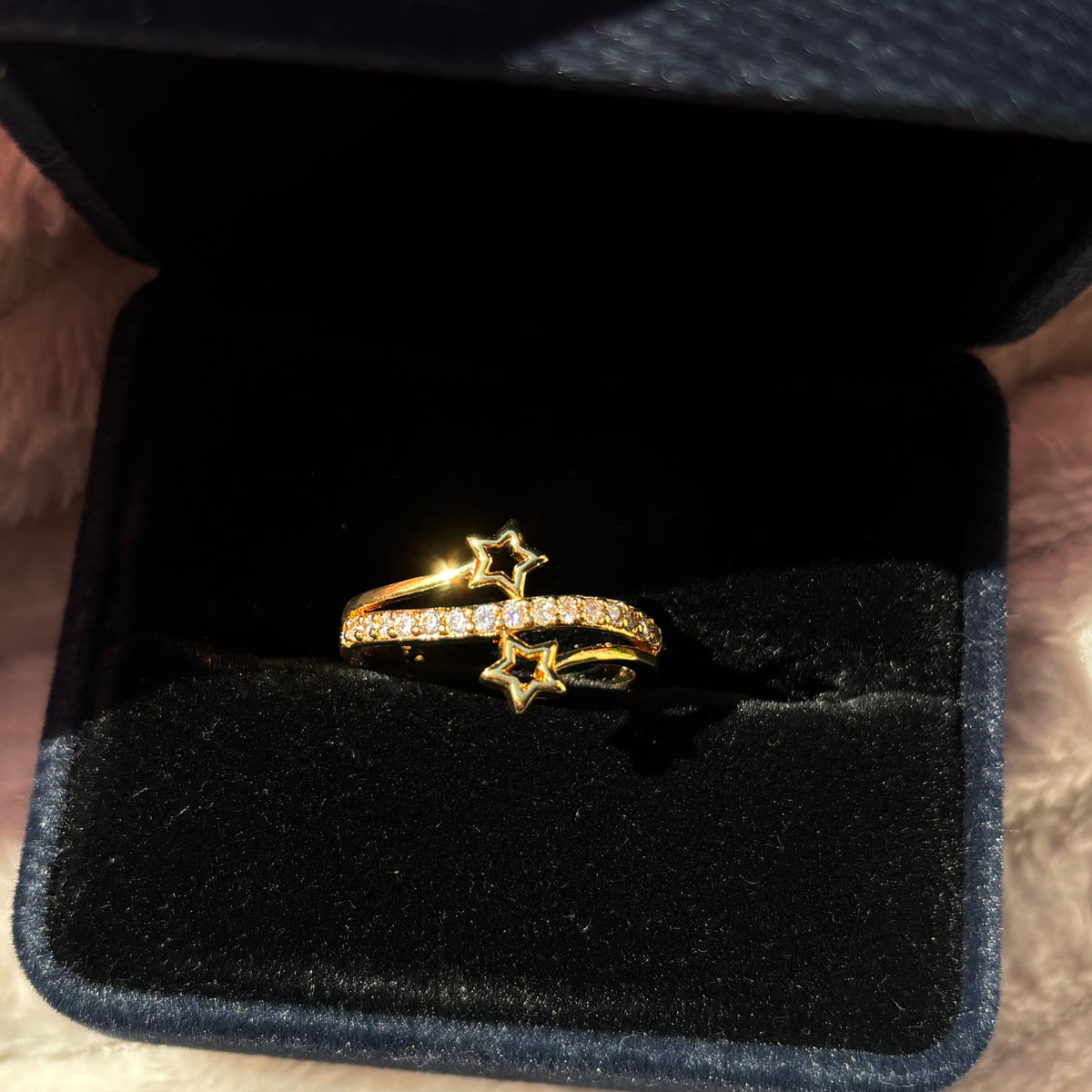 Star (ring)